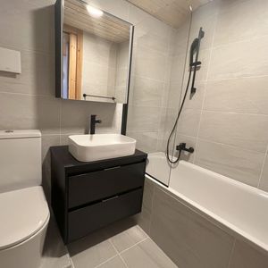 Square bathroom