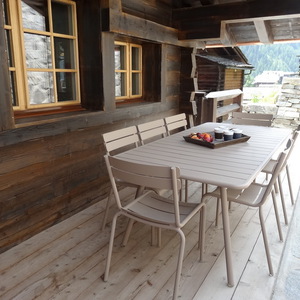 Square balcon et coin manger